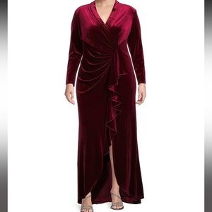 Tadashi Shoji Plus Size Long Sleeve V-Neck Side Ruffle Velvet Gown